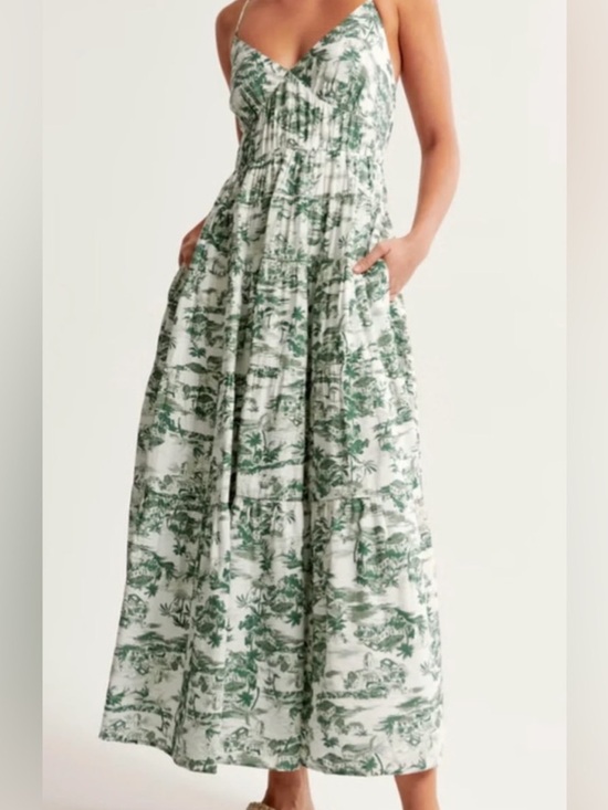 Abercrombie & Fitch Dresses & Skirts - Green Toile Print Maxi Sun Dress